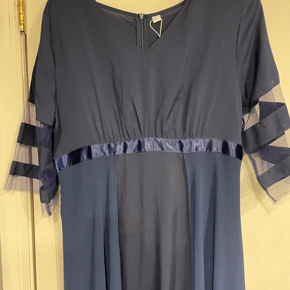 NAVY BLUE SLIGHTLY FORMAL DRESS, large - Picture 4 of 4